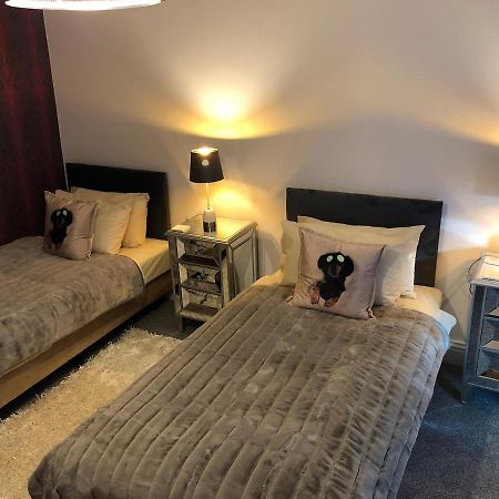 Ten Streets Apartment Liverpool Buitenkant foto