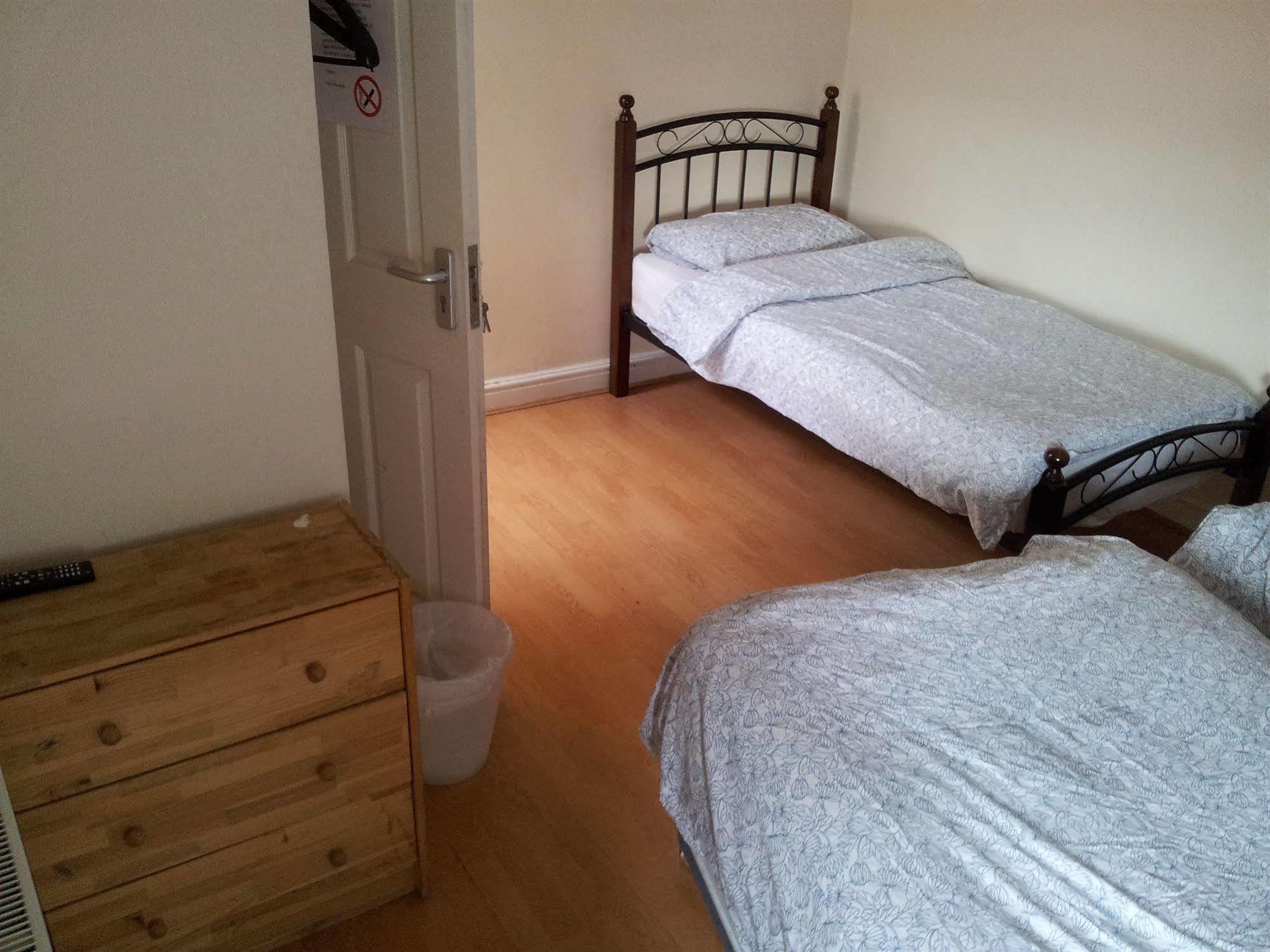 Ten Streets Apartment Liverpool Buitenkant foto